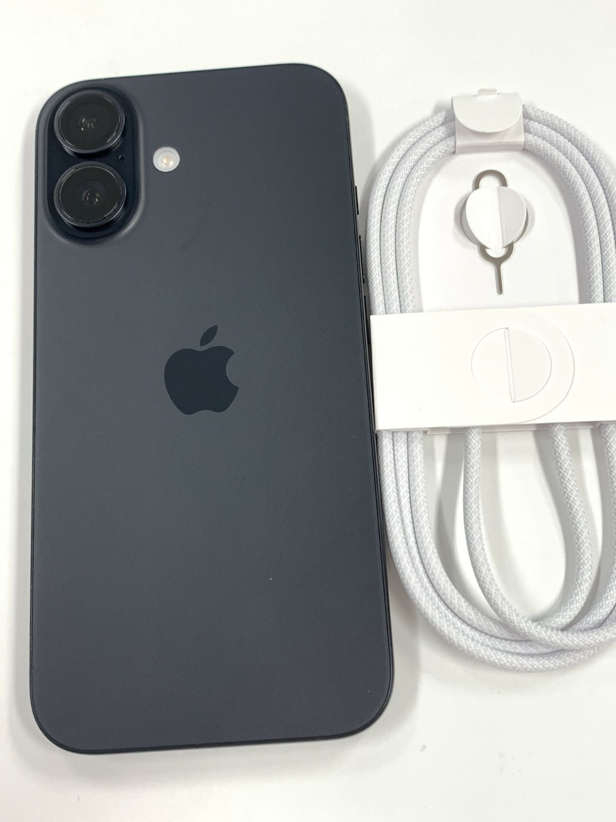 iPhone16 512GB ブラック SIMフリー バッテリー100% - メルカリ