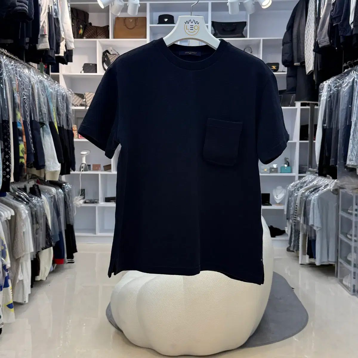 リオブ전포점 Louis Vuitton ルイヴィトン 3D フール モノグラム シーグリ(シグネチャー) ポケット 半袖 M