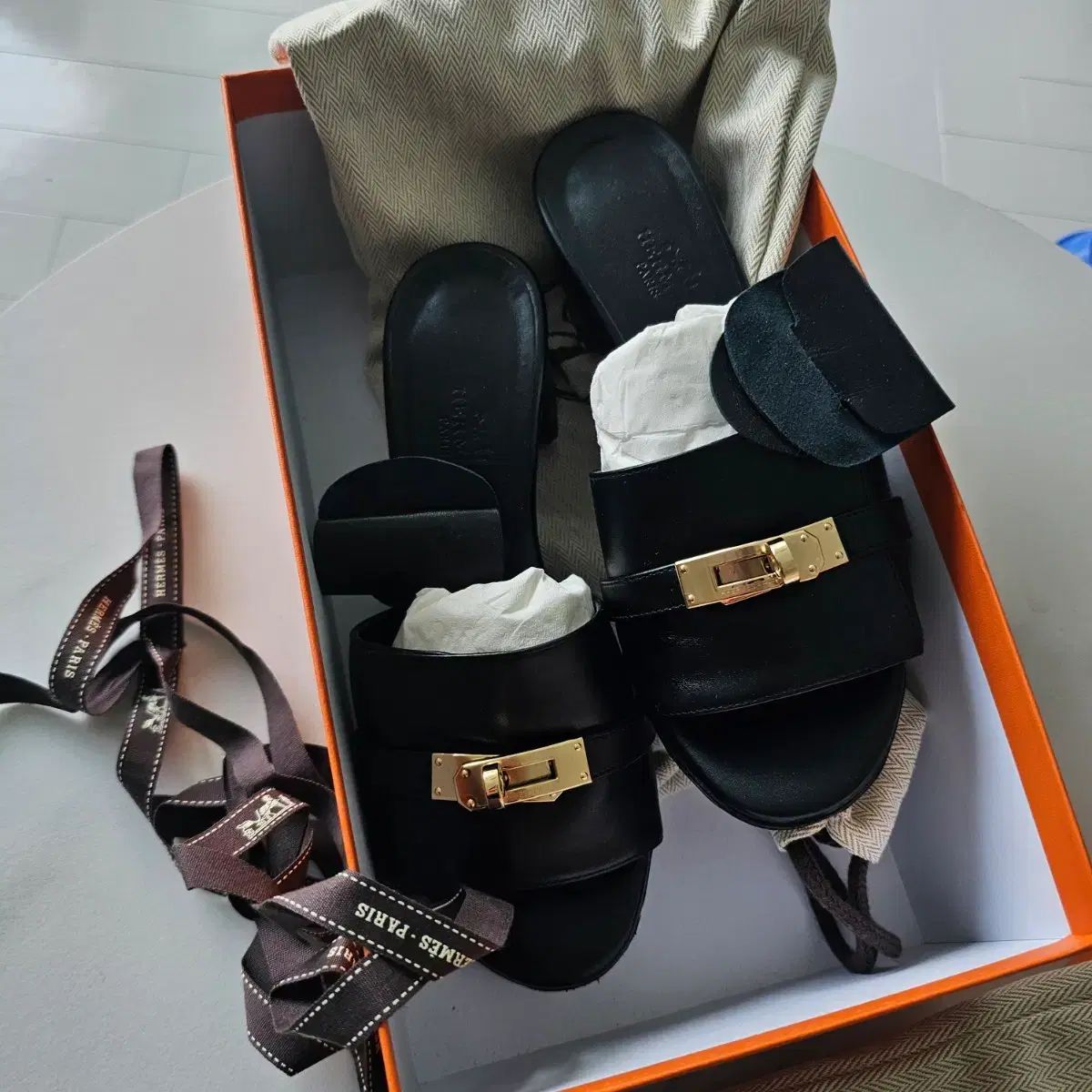 Hermes Zizi サンダル 35サイズ