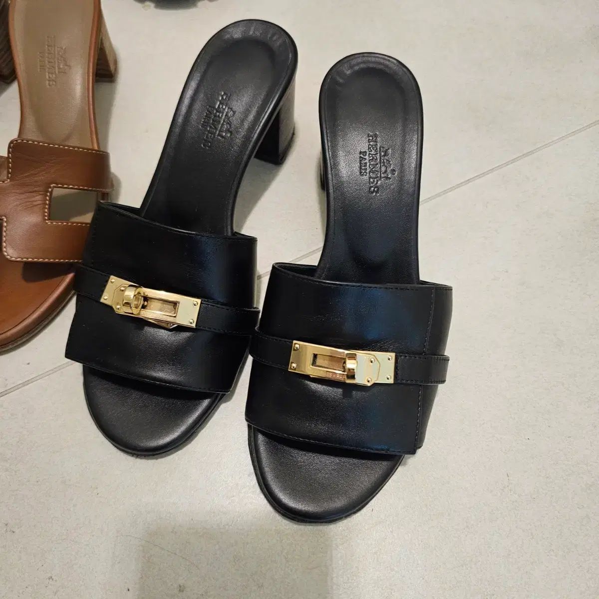 Hermes Zizi サンダル 35サイズ
