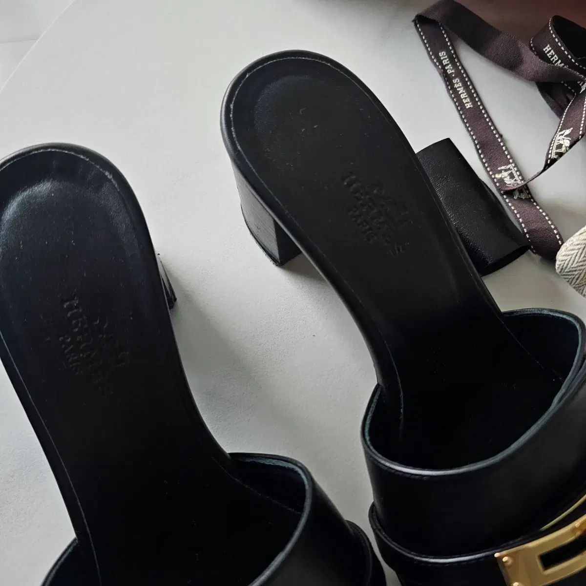 Hermes Zizi サンダル 35サイズ