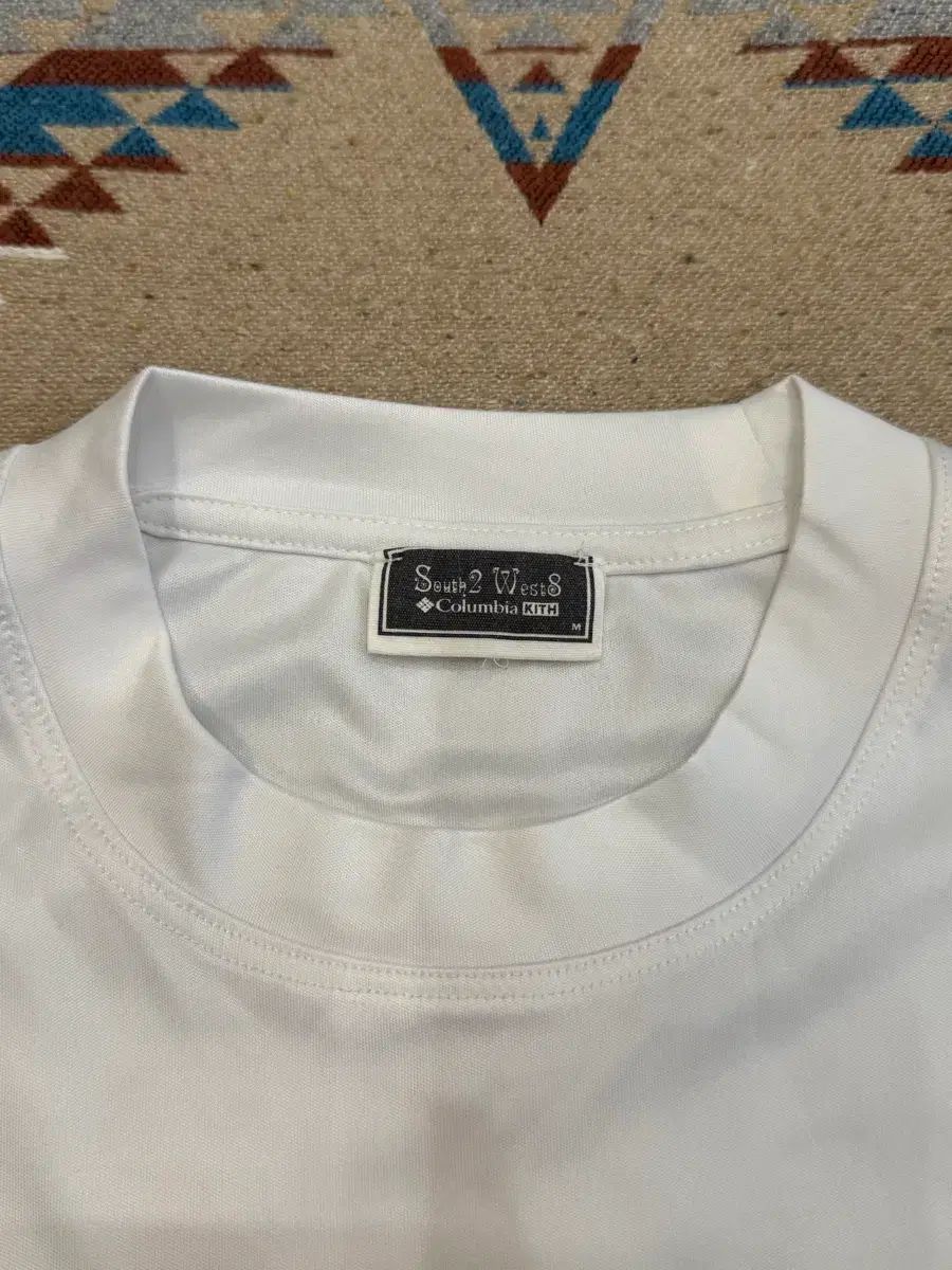 M 100 SOUTH2 WEST8 x Columbia コロンビア x KITH(キス) クルーネック ロングスリーブ M 100 SOUTH2 WEST8 x Columbia コロンビア x KITH(キス) クルーネック ロングスリーブ