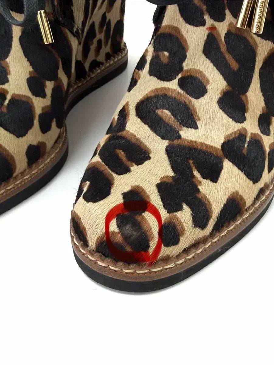 Louis Vuitton ルイヴィトン ヒョウ柄 レオパード カーフレザー レースアップ ウェッジ ヒール 37 Louis Vuitton ルイヴィトン ヒョウ柄 レオパード カーフレザー レースアップ ウェッジ ヒール 37