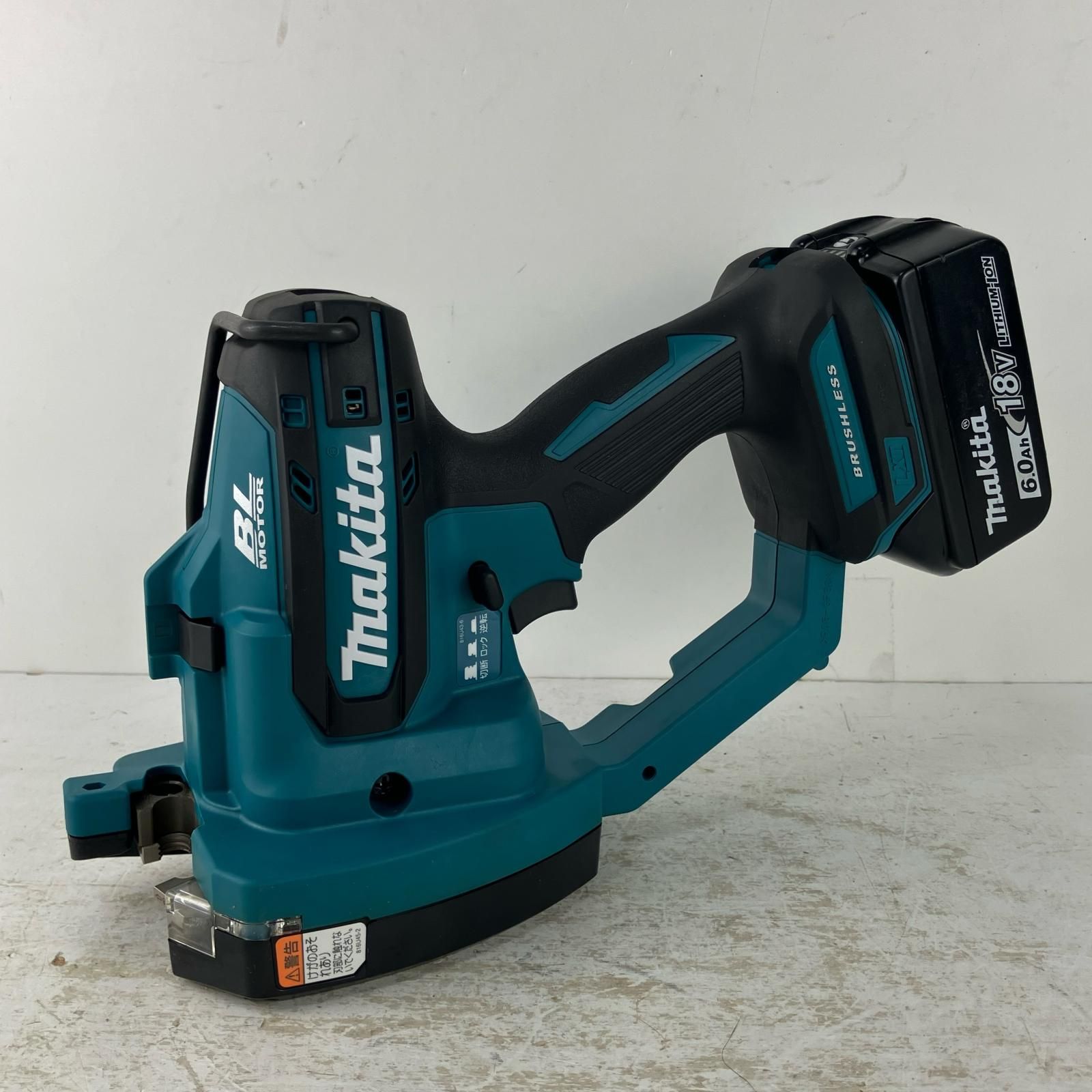 MAKITA マキタ 14.4v/18v 充電式全ネジカッタ 18vバッテリー付 ※充電器無し SC102D ブルー