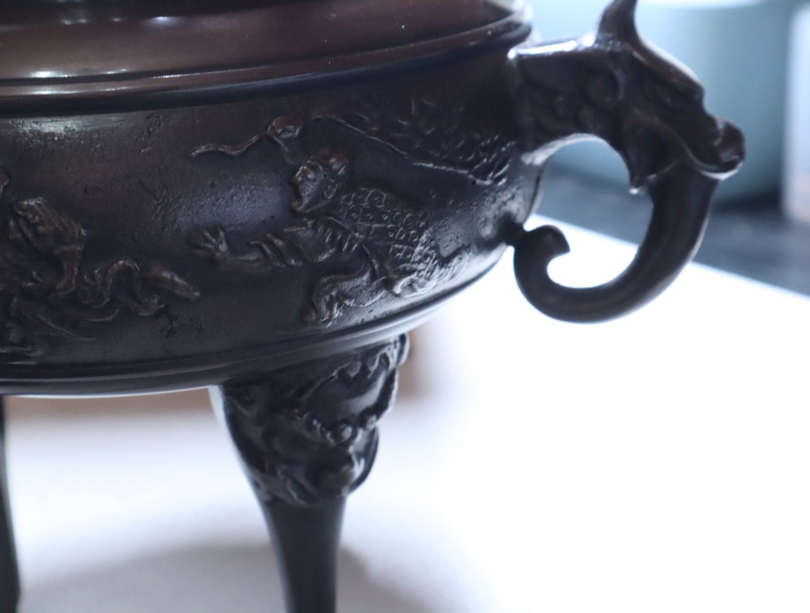 青銅製香炉 獅子彫刻 箱付き 瑞峰作 青銅製香炉 獅子彫刻 箱付き - メルカリ
