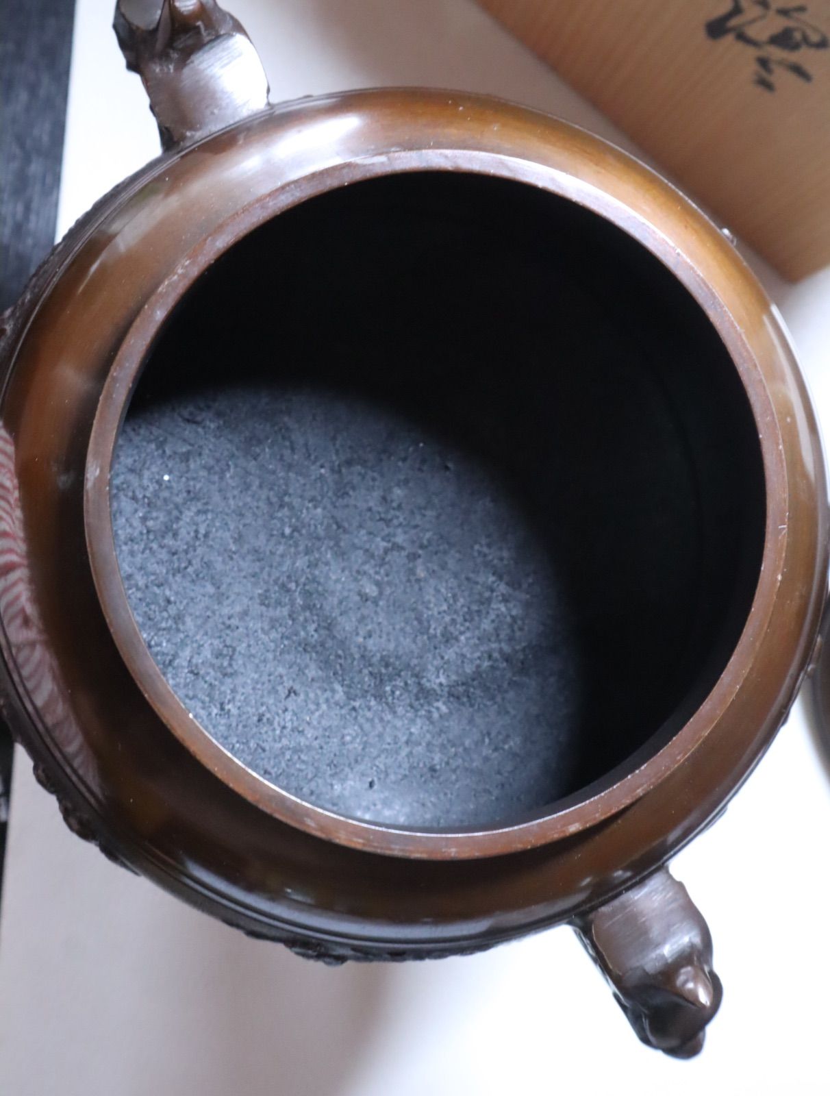 瑞峰作 青銅製香炉 獅子彫刻 箱付き 瑞峰作 青銅製香炉 獅子彫刻 箱付き - メルカリ