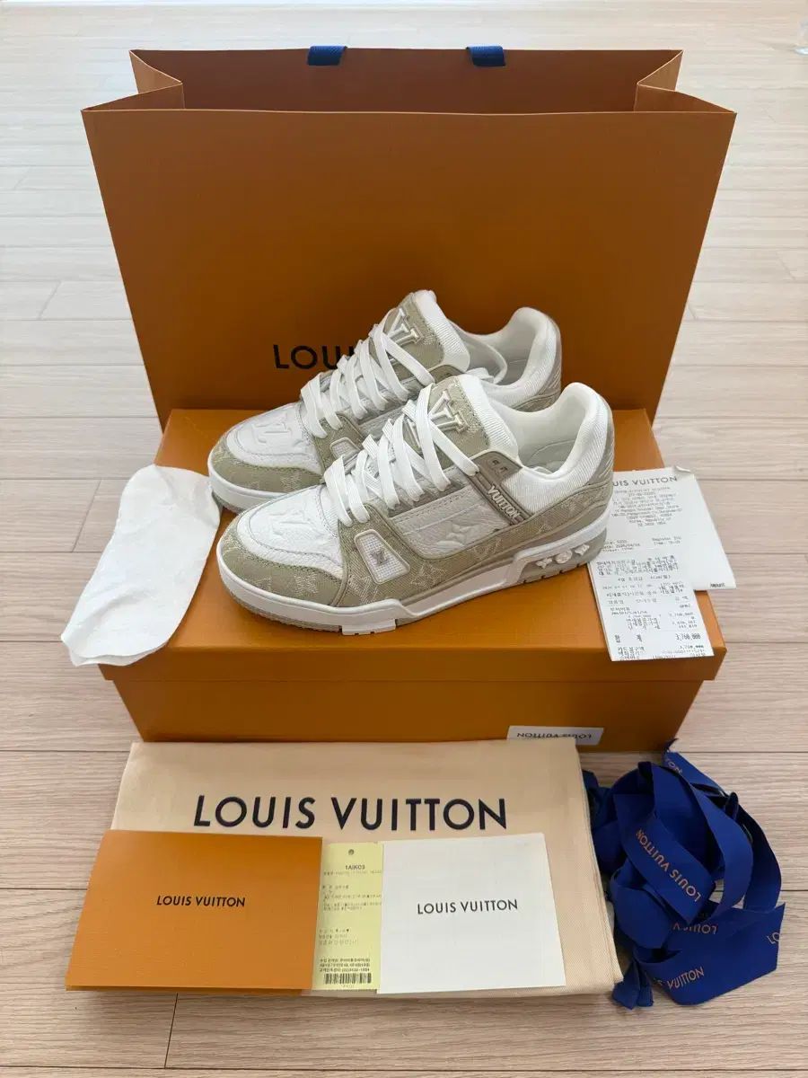ルイヴィトン Louis Vuitton LV トレーナー スニーカー ベージュ 新品 正規品