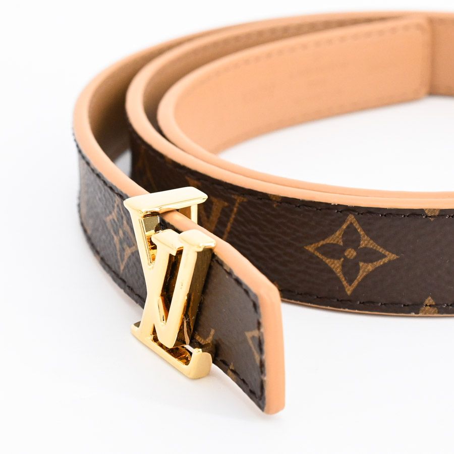 LOUIS VUITTON ルイヴィトン ベルト LVアイコニック20MMリバーシブル