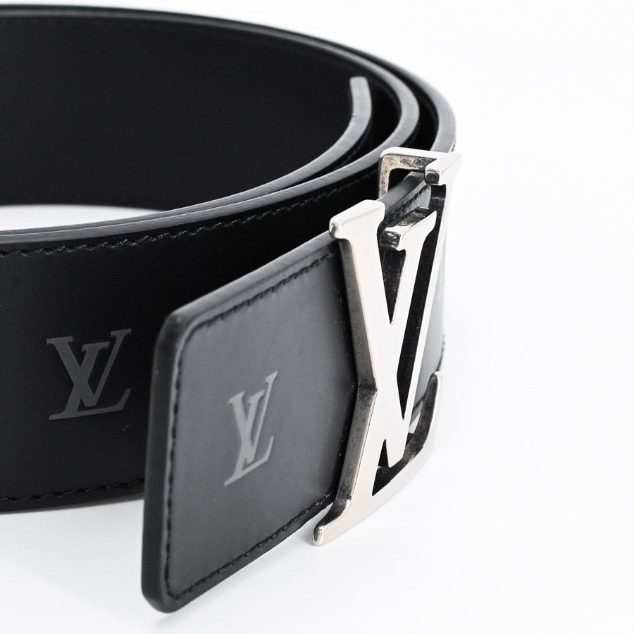 LOUIS VUITTON ルイヴィトン ベルト LVイニシャル40MMリバーシブル