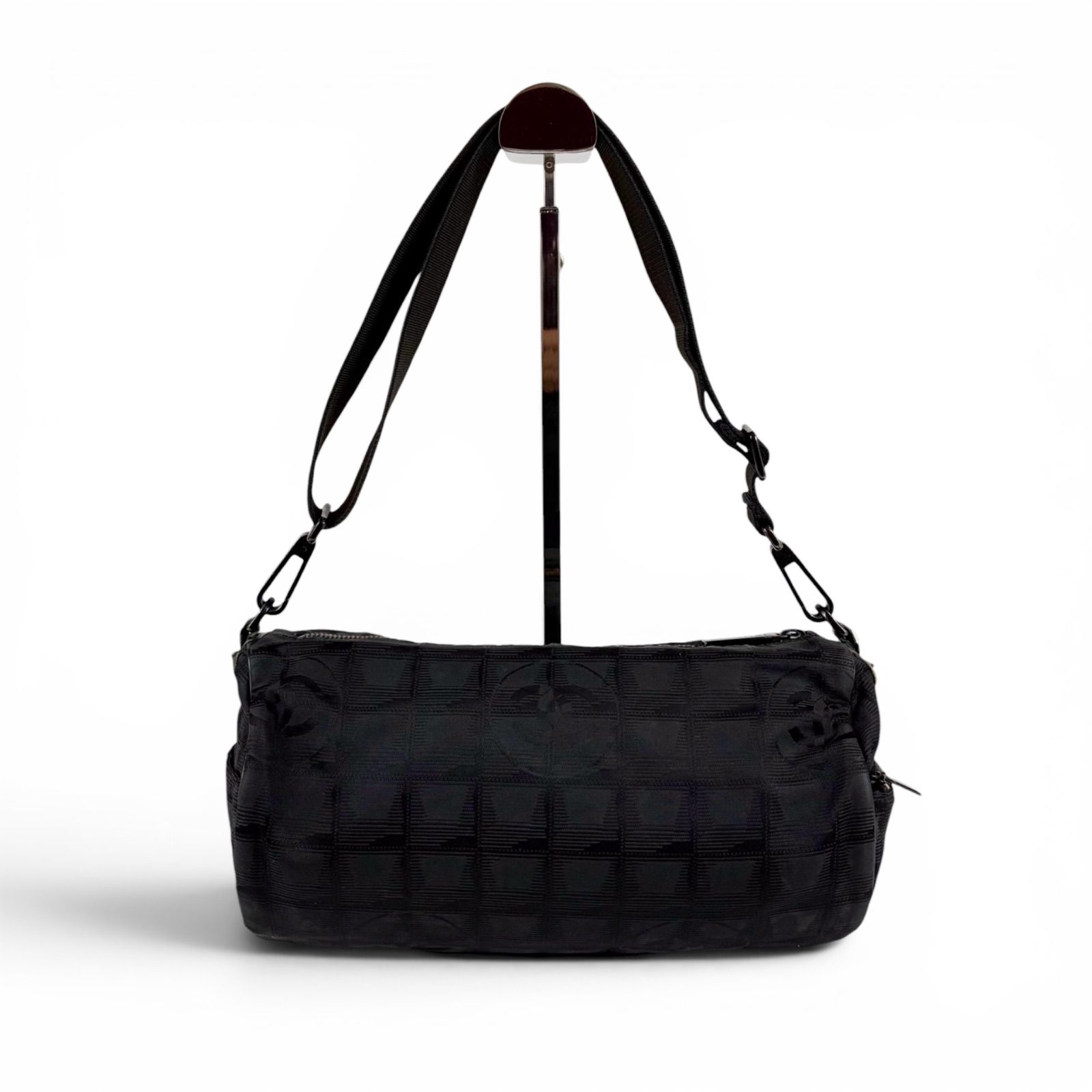 シャネル CHANEL ニュートラベルライン 筒型 ドラム型 アクセサリー 