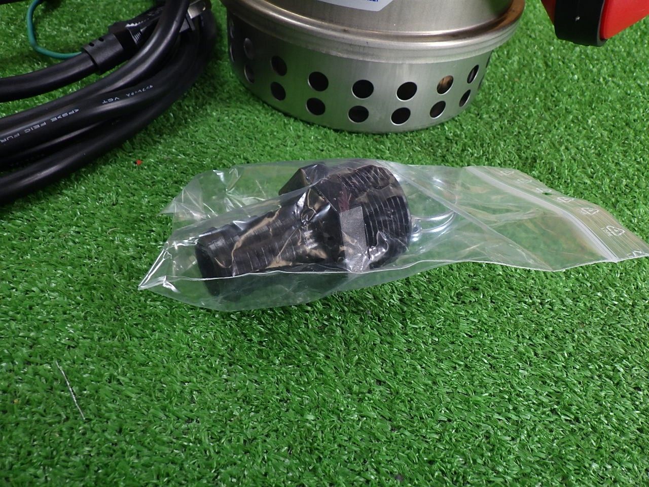 EBARA 水中ポンプ 32P707A 自動型 店頭展示品 中古扱い品 EBARA 水中ポンプ 32P707A 自動型 店頭展示品 中古扱い品