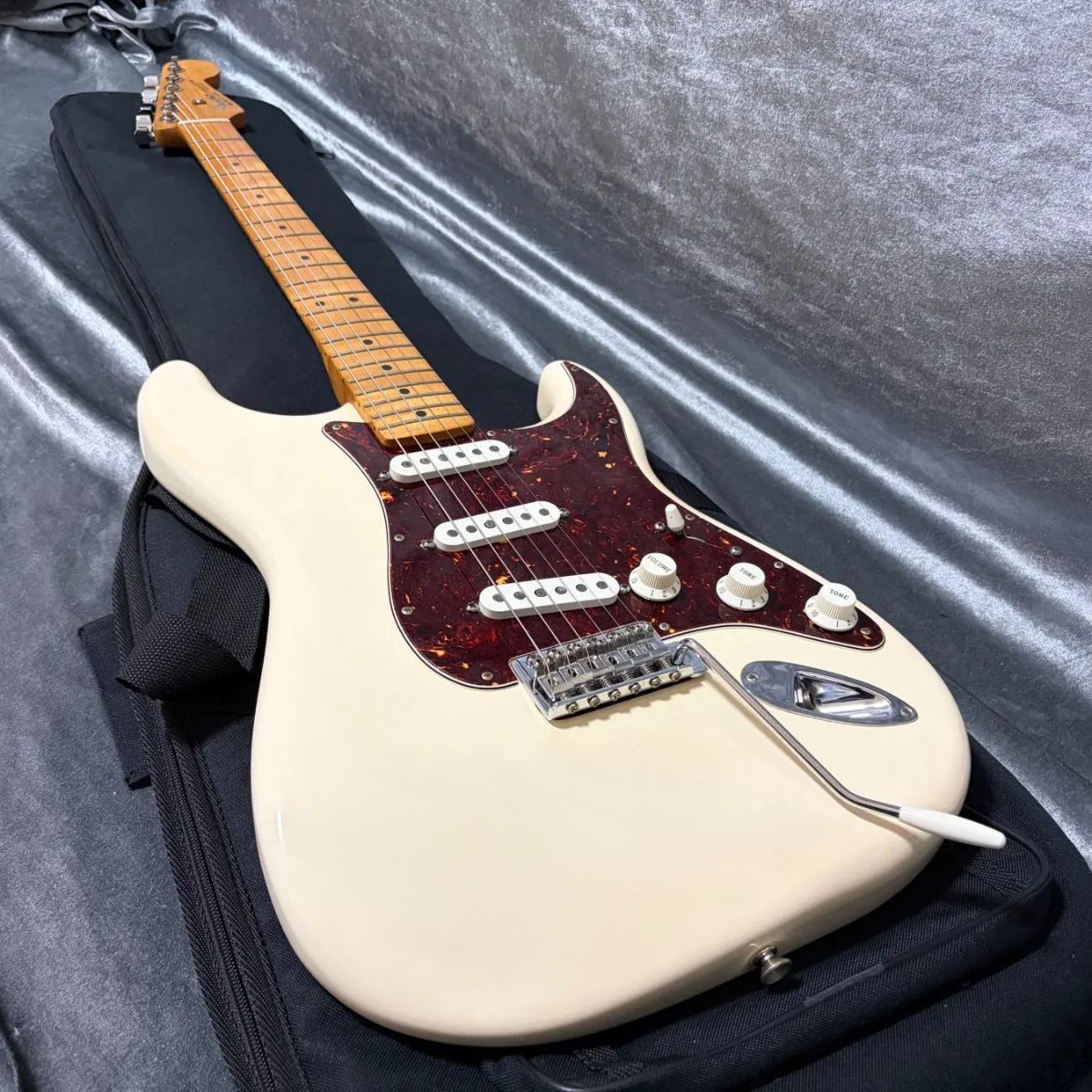 Fender Mexico Standard Stratocaster フェンダー スタンダード 