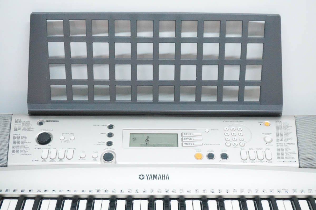 【中古】ヤマハYAMAHA ポータトーンPORTATONE 電子キーボード 61鍵 PSR-E313 【中古】ヤマハYAMAHA ポータトーンPORTATONE 電子キーボード 61鍵 PSR-E313
