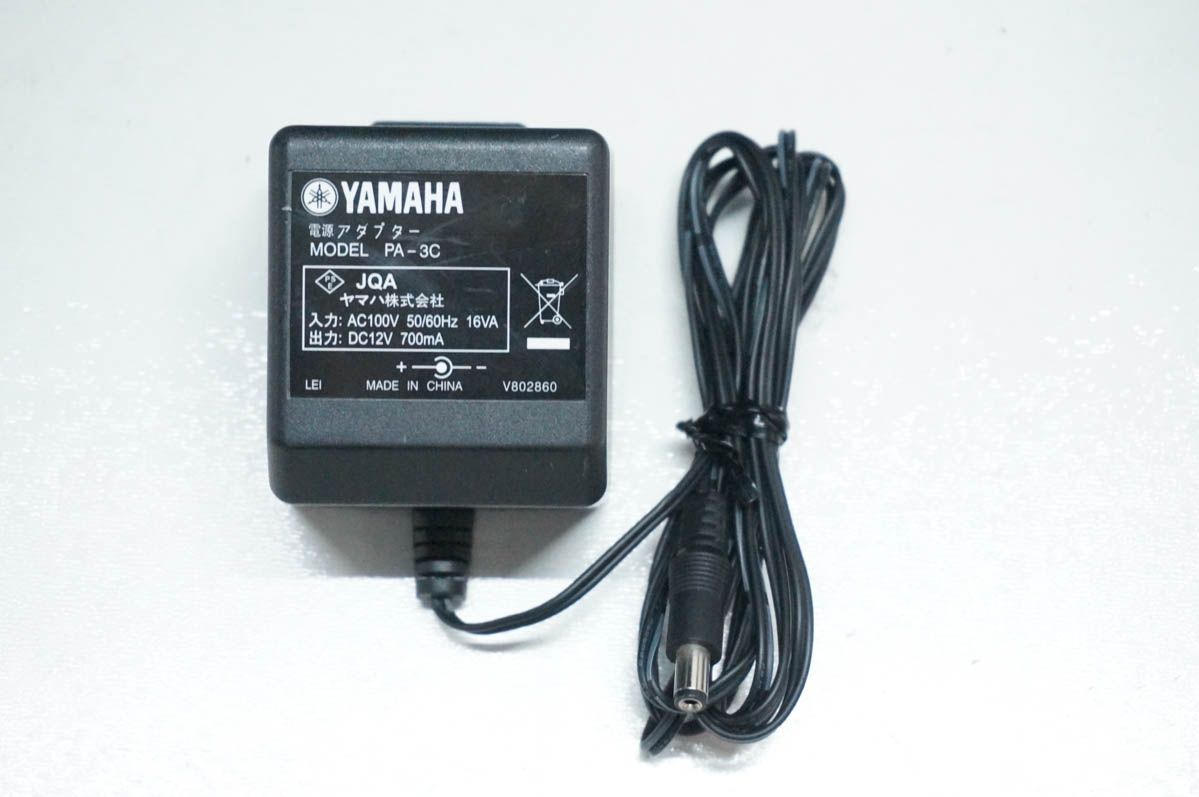 【中古】YAMAHAヤマハ 電子キーボード piaggeroピアジェーロ NP-11 61鍵 ブラック 【中古】YAMAHAヤマハ 電子キーボード piaggeroピアジェーロ NP-11 61鍵 ブラック