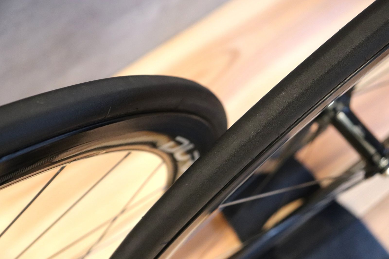 シマノ SHIMANO デュラエース DURA-ACE WH-9000-C50-TU カーボン チューブラー ホイールセット シマノ11/12S 【さいたま浦和店】