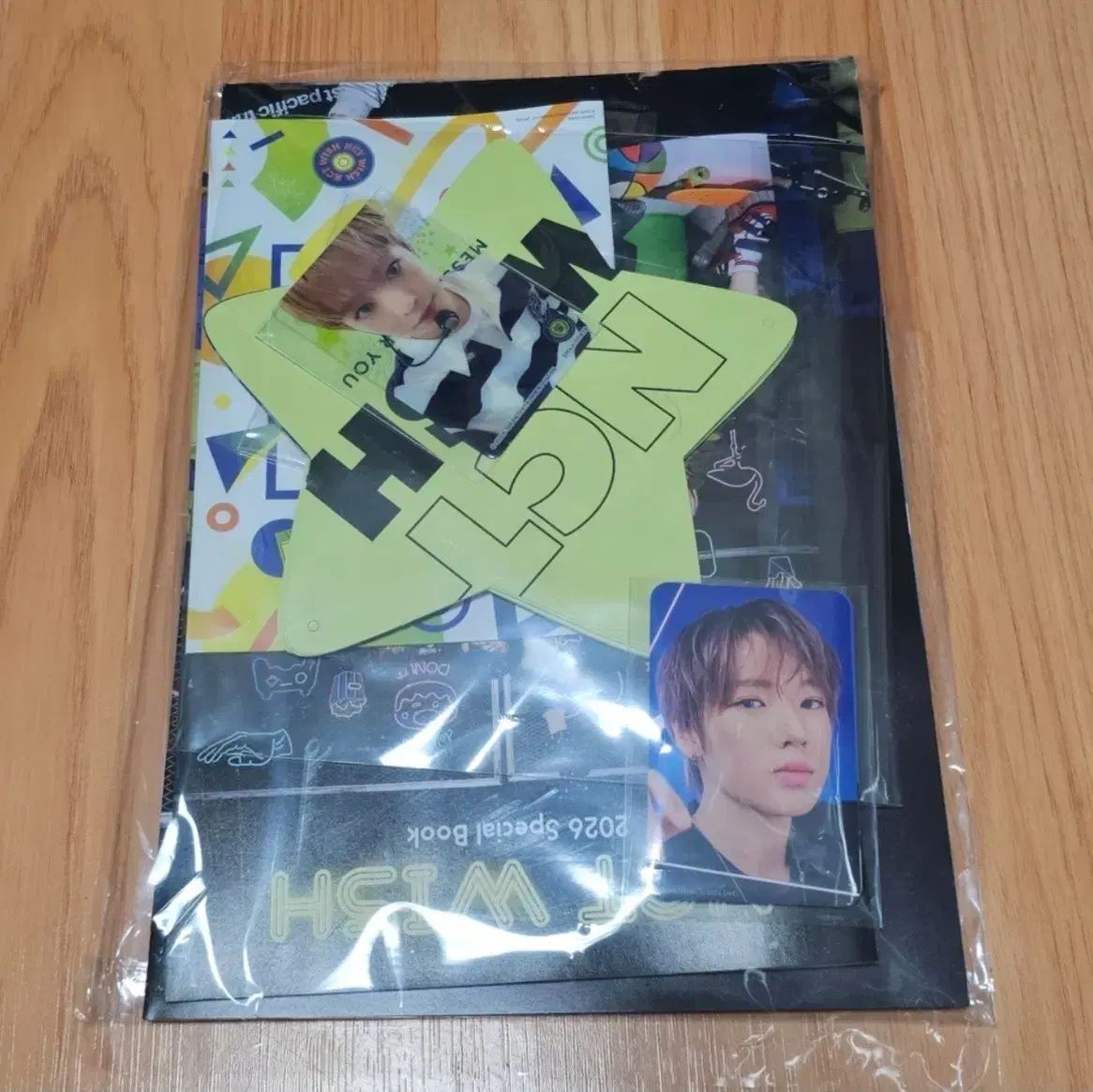 未開封 NCT(エヌシーティー) WIND AND WISH ウィチュー ハチマキ