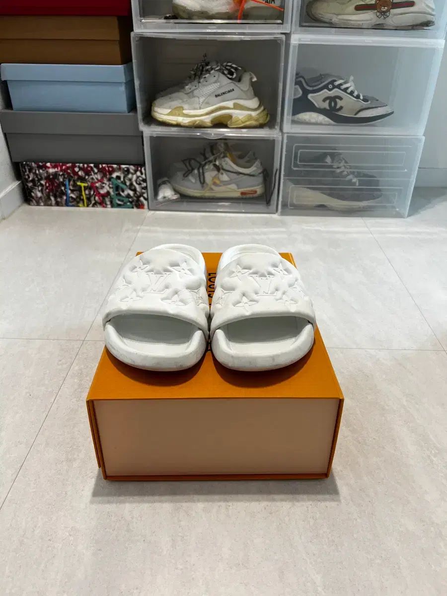 Louis Vuitton ウォーターフロントスリッパ