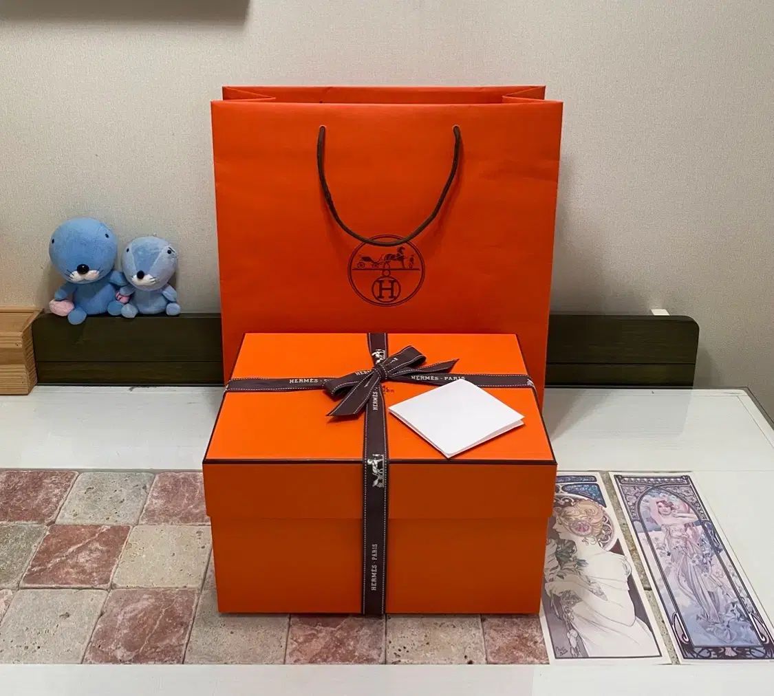 Hermes バッグボックス + バインダー リフィル + ブックレット + リボン + お買い物バッグ