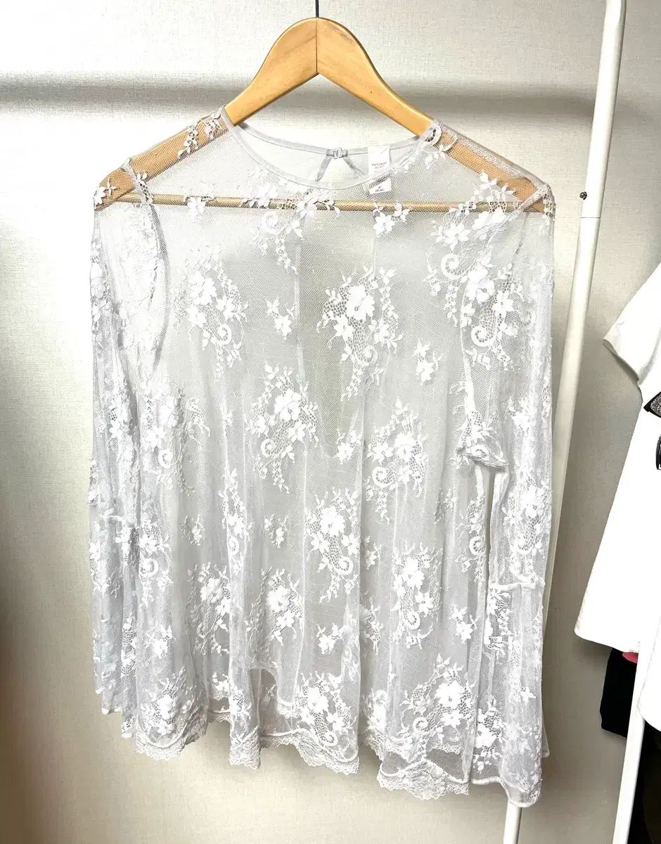 Victoria's Secret シースルー レース ブラウス アイボリー レディース M