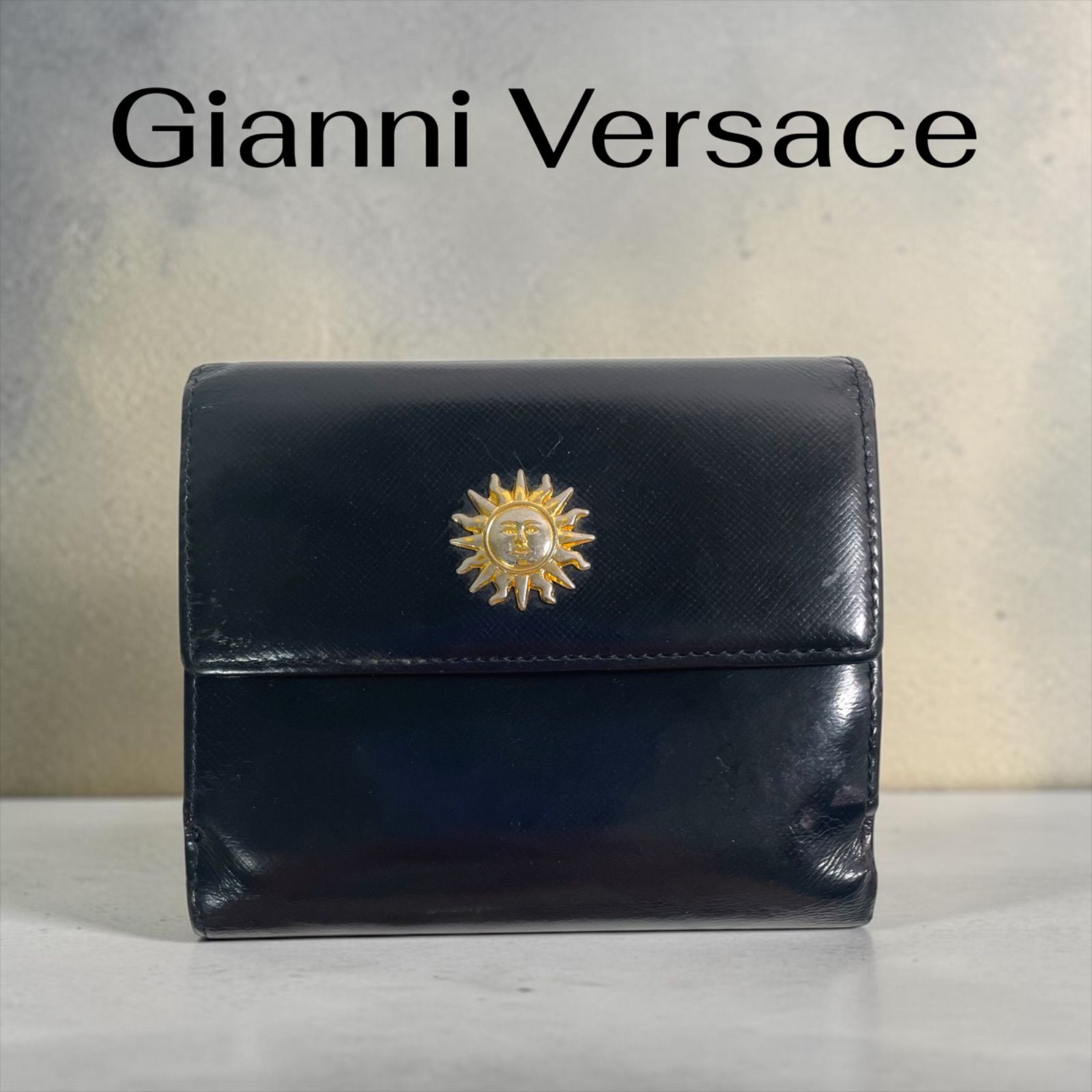 GIANNI VERSACE 二折り財布 ＆ キーホルダー SUNBURST Gianni Versace 二つ折り財布 サンバースト - メルカリ
