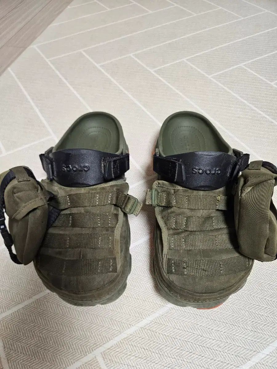 ビームス クロックス 265