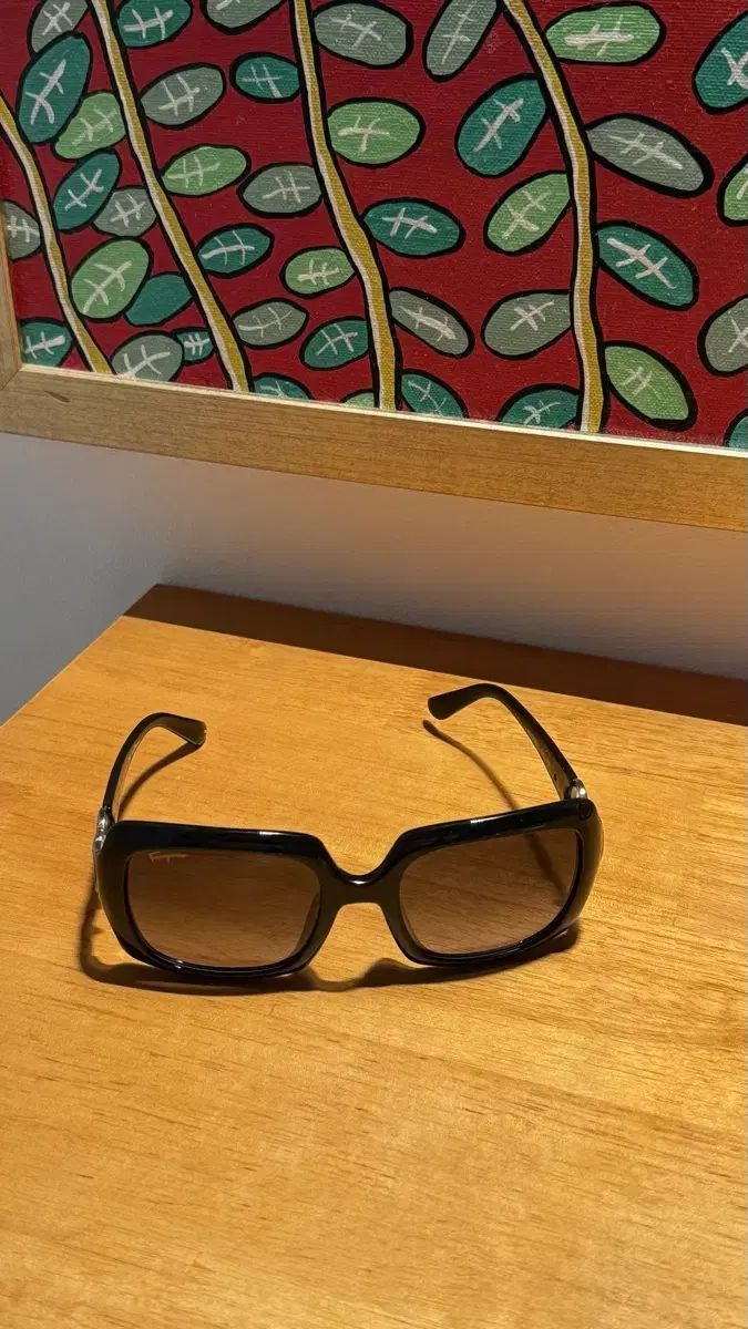 FERRAGAMO フェラガモ サングラス ブラック