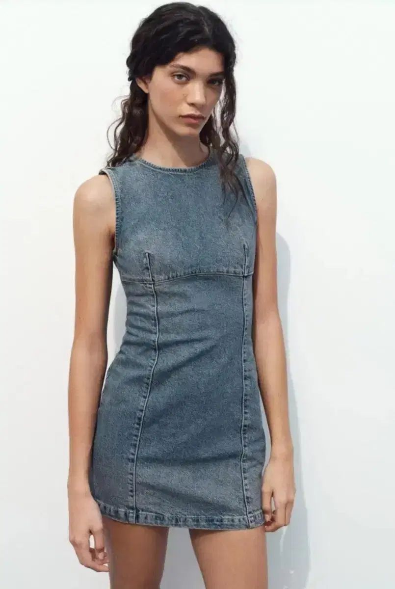 (新品)ザラ TRF デニム ONE PIECE xs