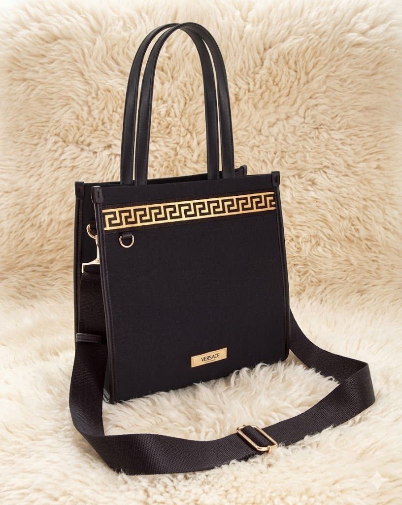 verb2 新品未使用 VERSACE ヴェルサーチ ノベルティ2WAYバッグ - メルカリ