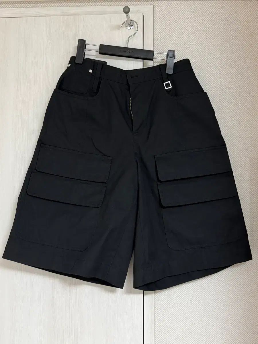 (46) 23fw ウーヨンミ (WOOYOUNGMI) ワイド カーゴ バミューダ パンツ ブラック