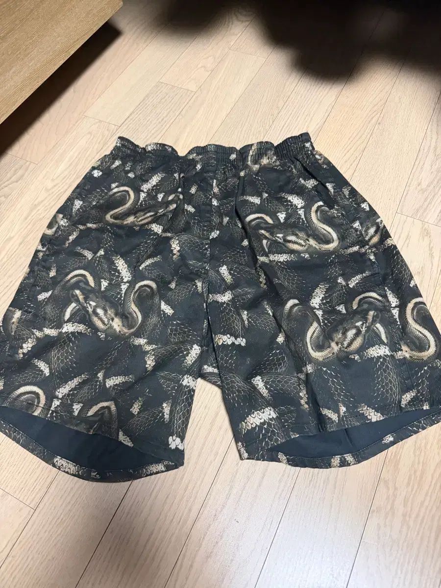 Marcelo Burlon パンツ