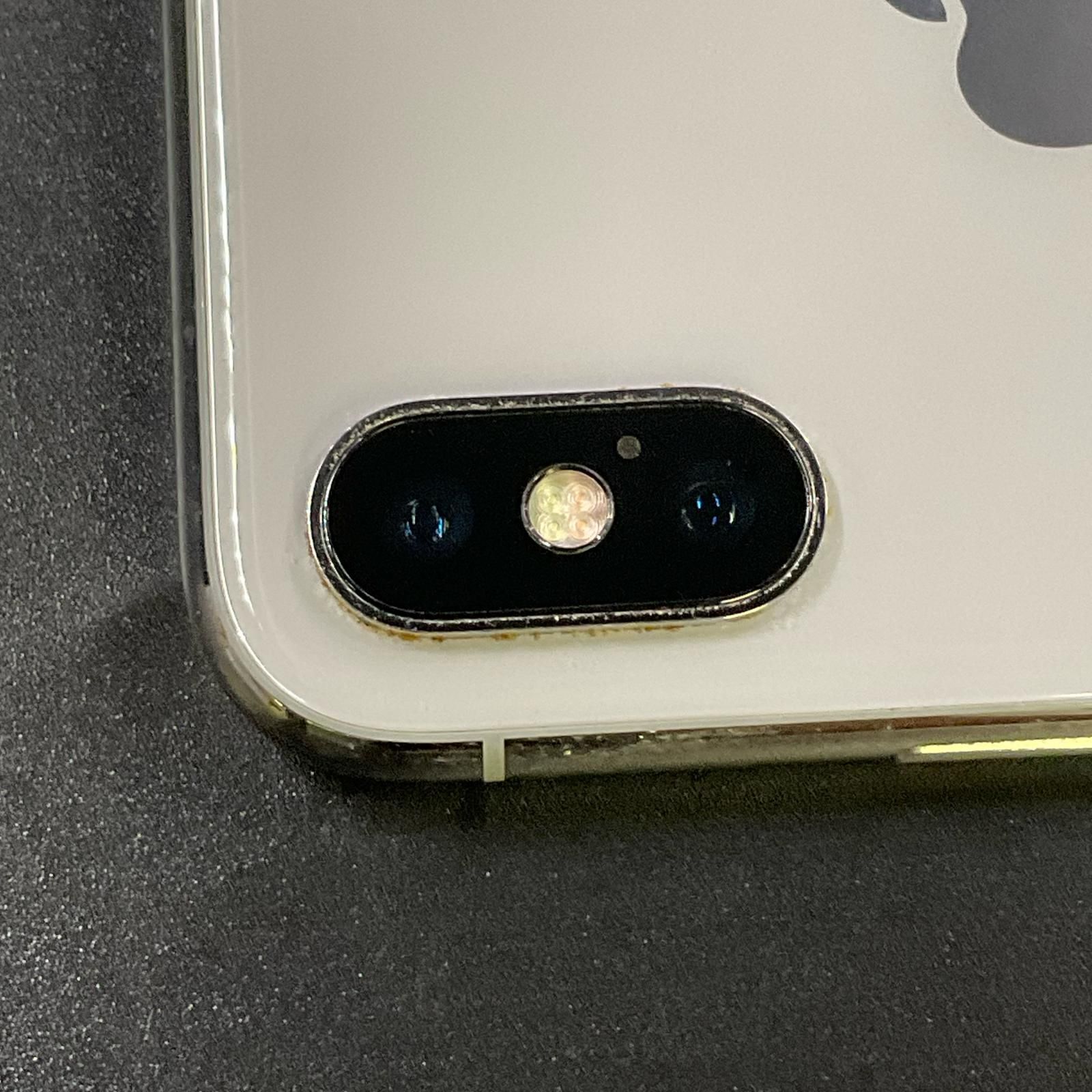 iPhone X 256GB シルバー Softbank SIMフリー 白ロム【難有】 - メルカリ