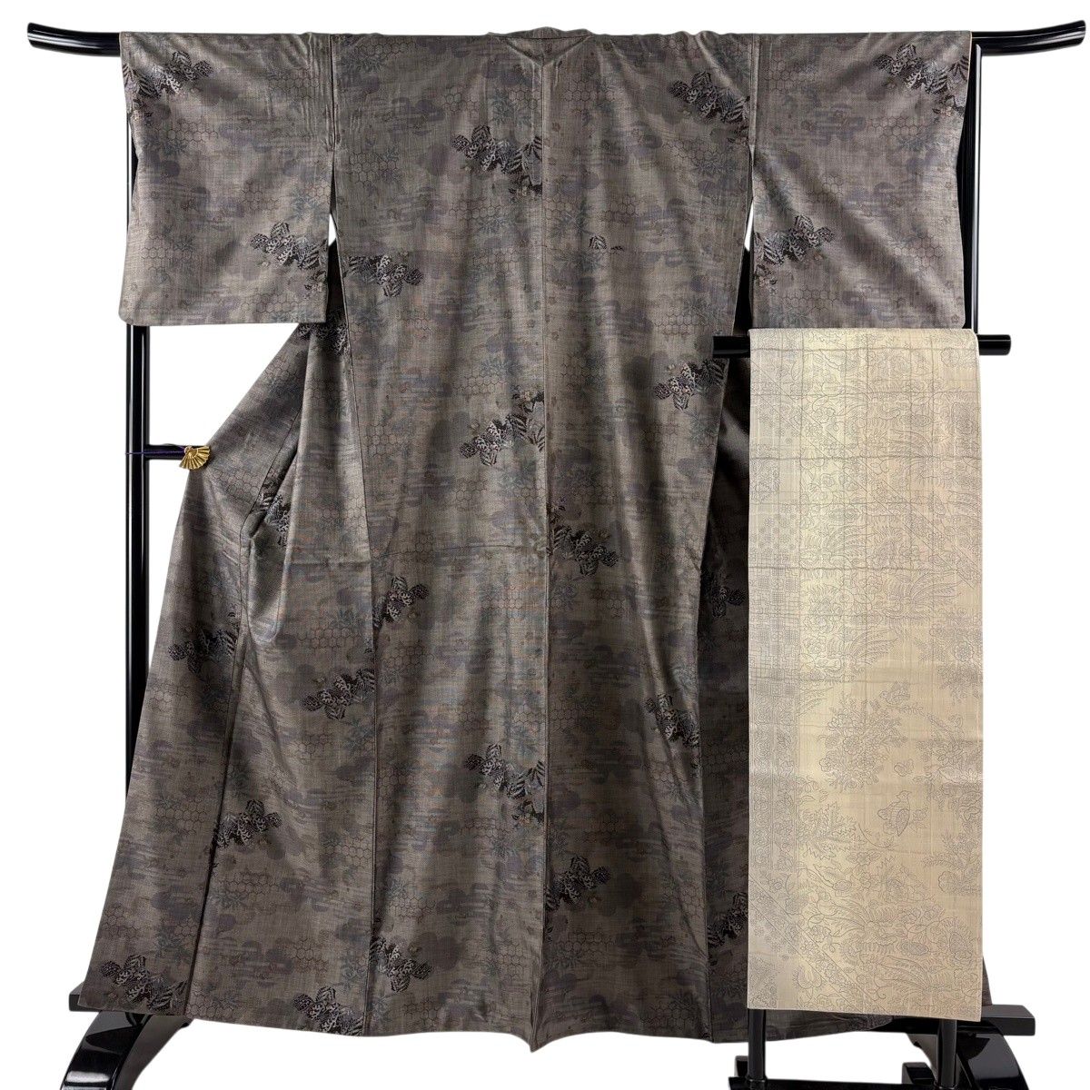 【美品】 紬 身丈160cm 裄丈67cm M 袷 名古屋帯セット 葉 亀甲 灰茶 正絹 秀品 【中古】