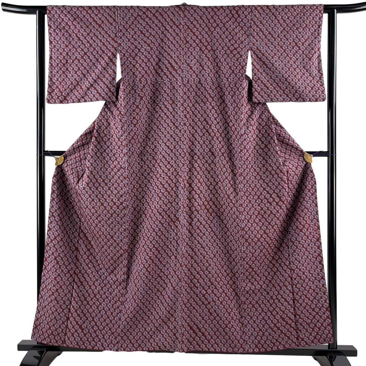 【美品】 小紋 身丈158.5cm 裄丈62cm S 袷 紬地 幾何学模様 絞り 赤紫 正絹 名品 【中古】