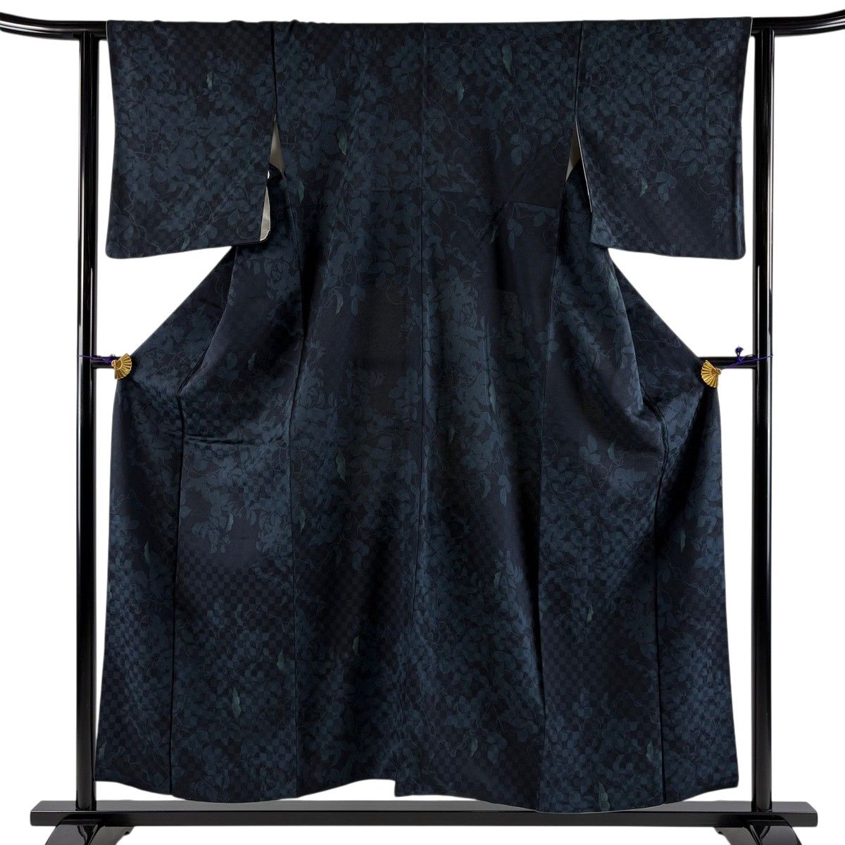 【美品】 付下げ 身丈155.5cm 裄丈62.5cm S 袷 葉柄 シルエット 墨色 正絹 秀品 【中古】