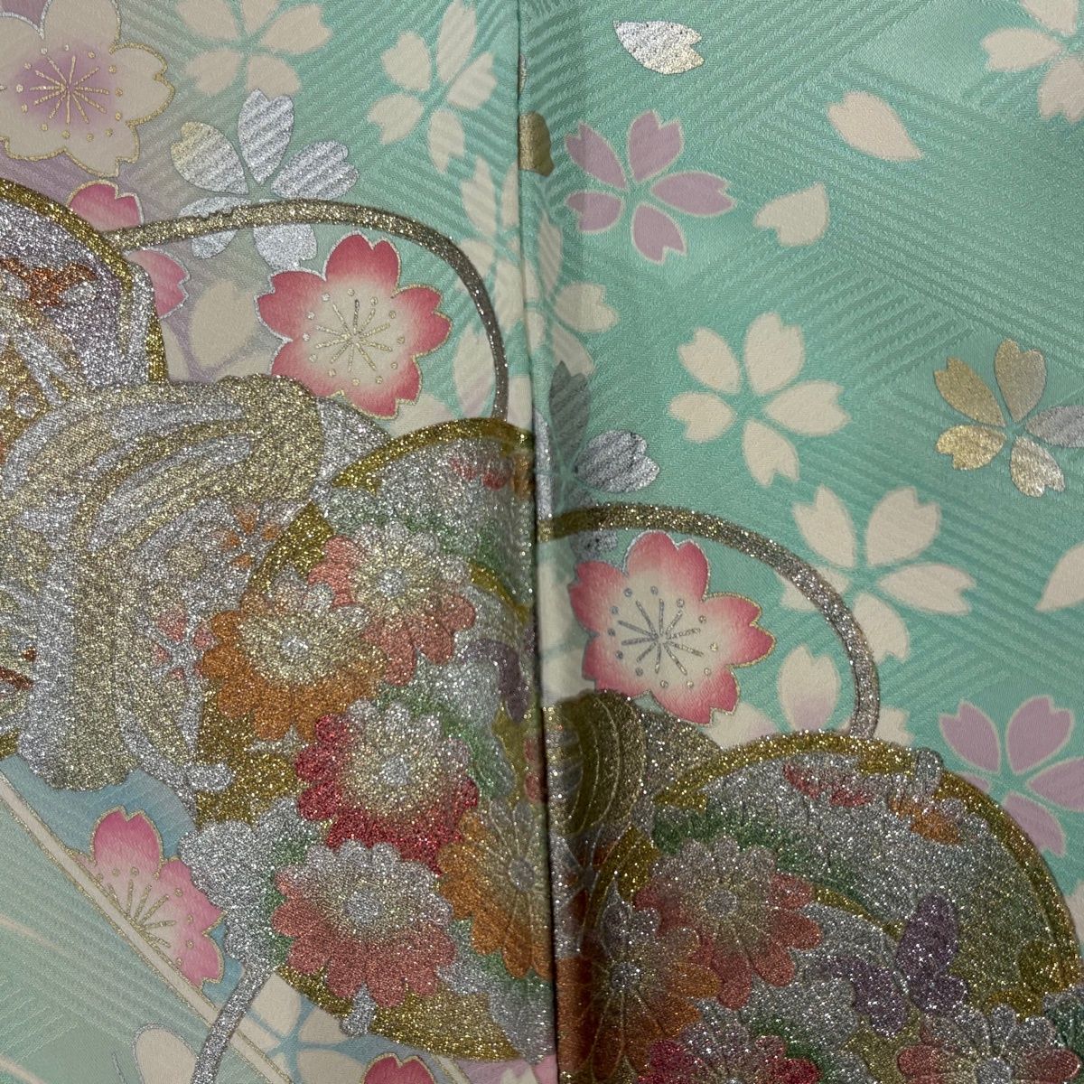 訪問着 身丈159.5cm 裄丈67cm M 袷 やまと 落款 鼓 桜 金銀彩 染め分け 