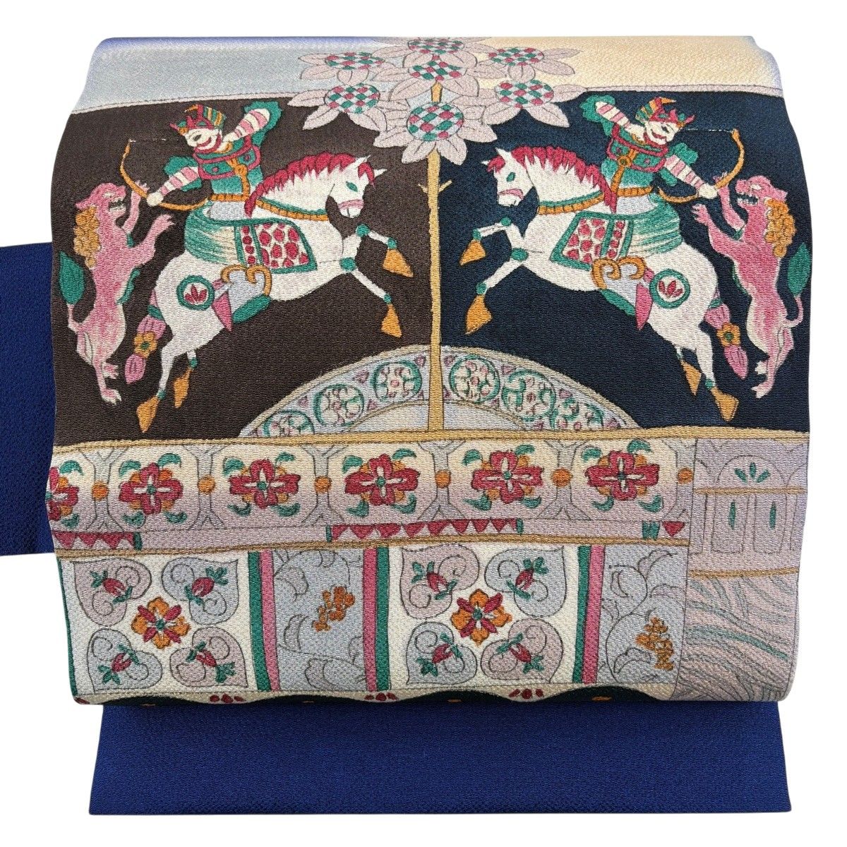 【美品】 名古屋帯 秀品 狩猟文 花 縮緬 青 正絹 【中古】