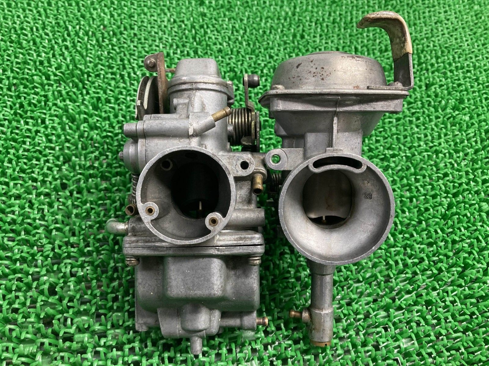 SRX400 キャブレター ヤマハ 純正 中古 1JL SRX-4 YDSL 修復素材に 割れ欠け無し eC