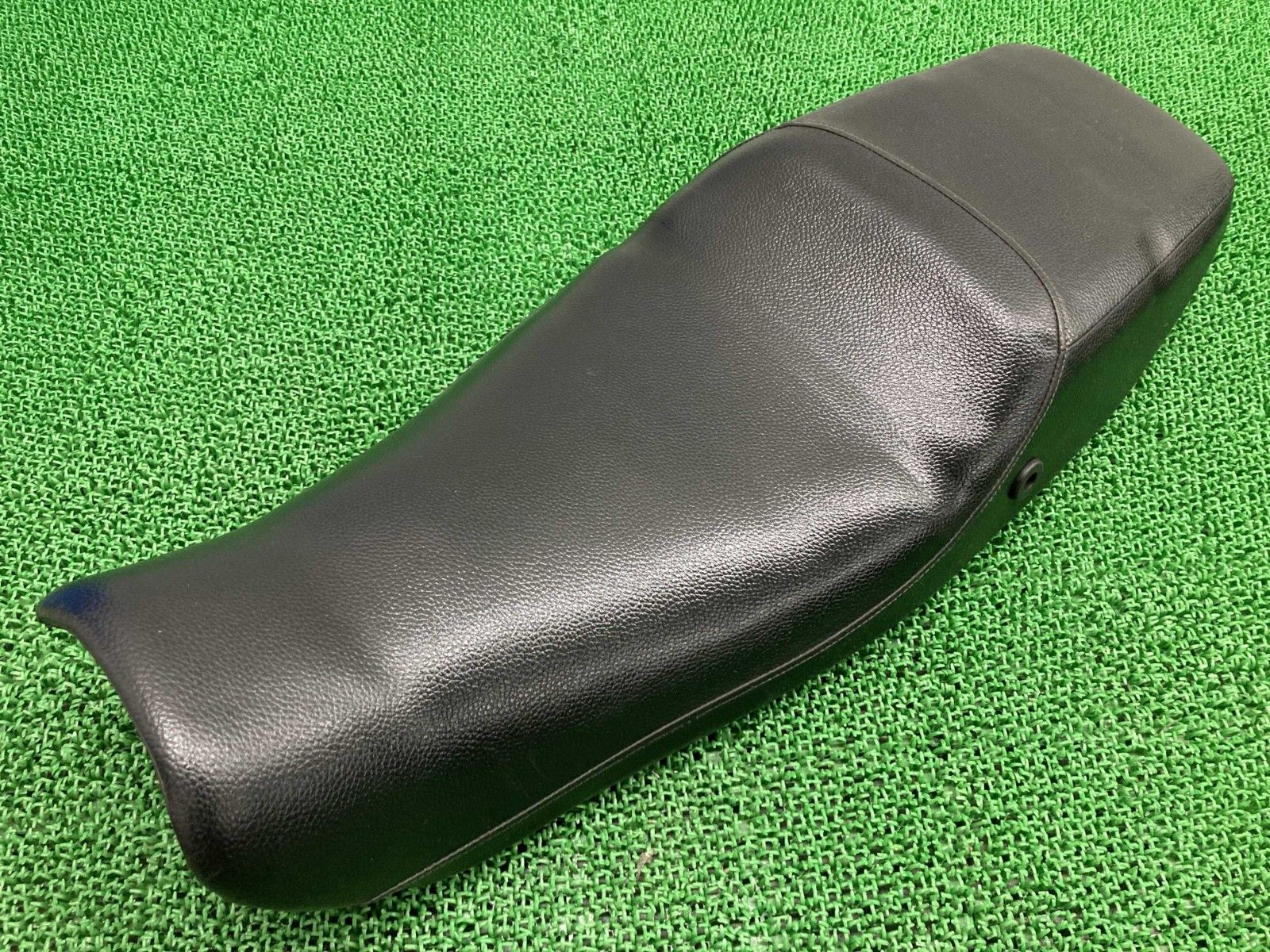 FTR223 シート ホンダ 純正 中古 MC34 張替済 修復素材に ノーマルシート jB