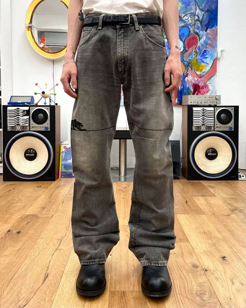 31 エンハリーウッド x Lee デニム パンツ 36,301円