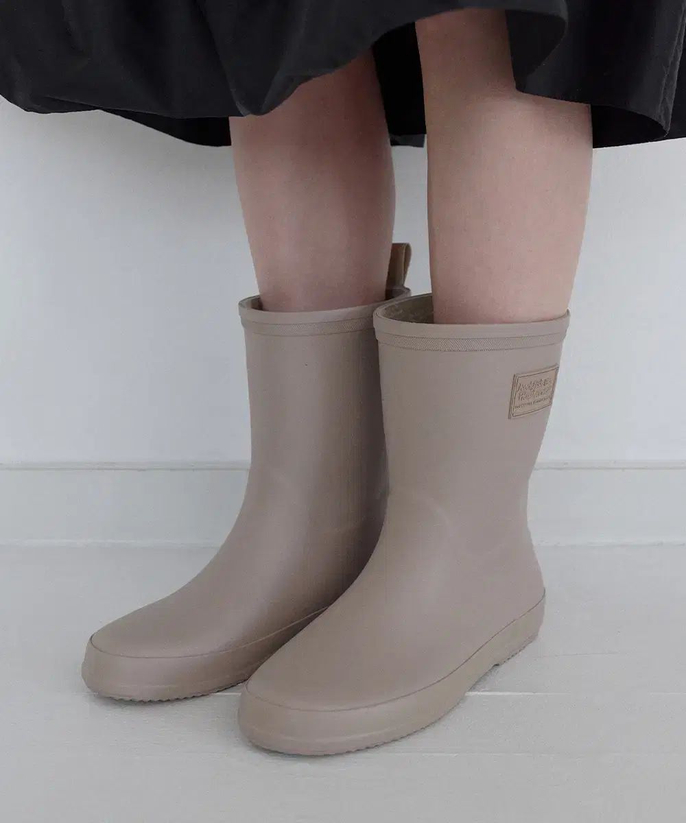 ロックフィッシュ レインブーツ ebby モカ 235-240