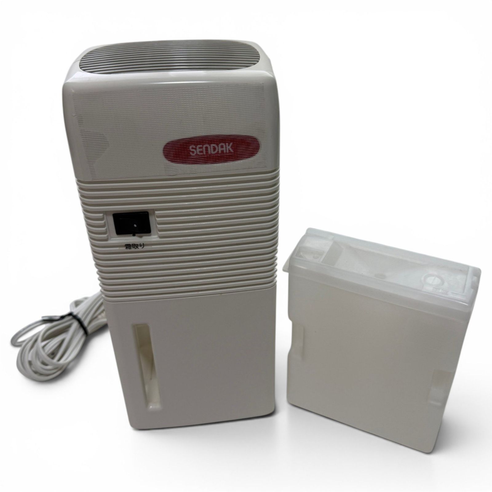 〇 センタック SENDAK 電子吸湿器 QS-101 ホワイト ペルチェ式 押入れ