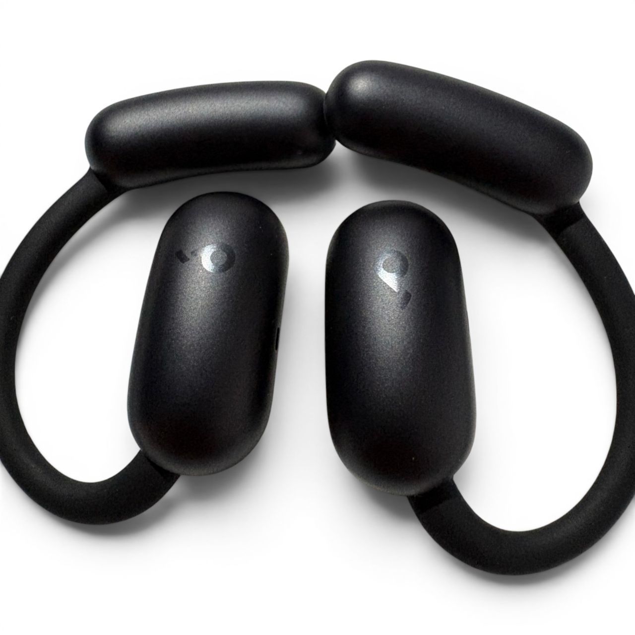 □ アンカー Anker ワイヤレスイヤホン Soundcore AeroFit 2