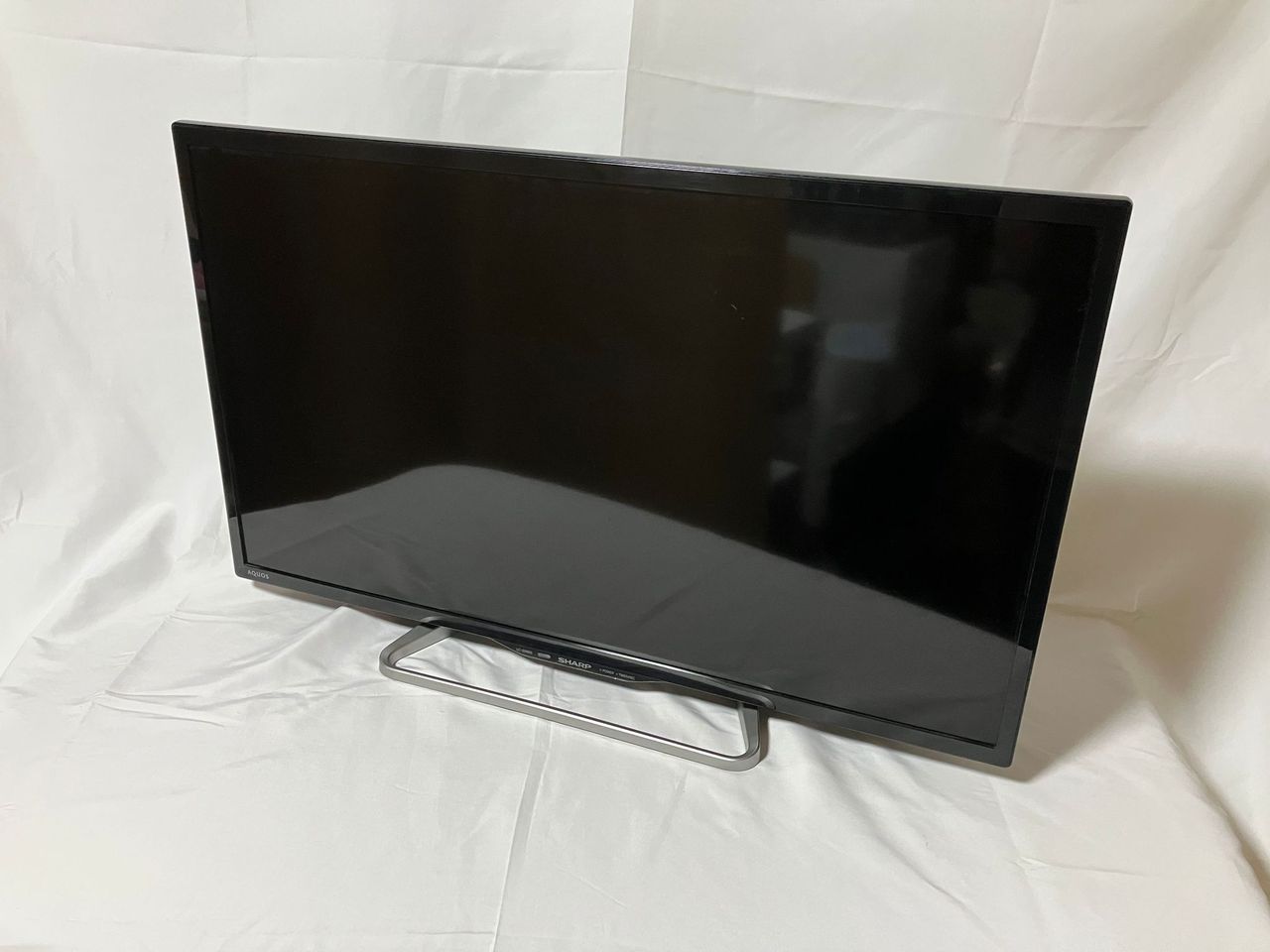 □ 東芝 TOSHIBA 液晶テレビ REGZA 26RE1S 26V型 LEDバックライト 外