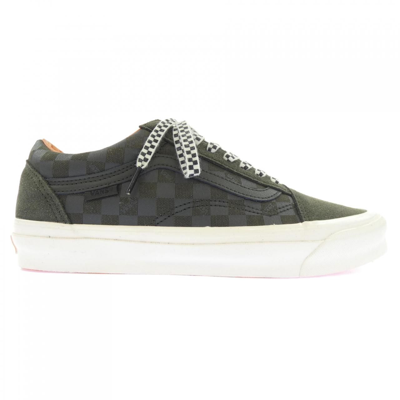バンズ VANS VN0A4P3XWW61 スニーカー