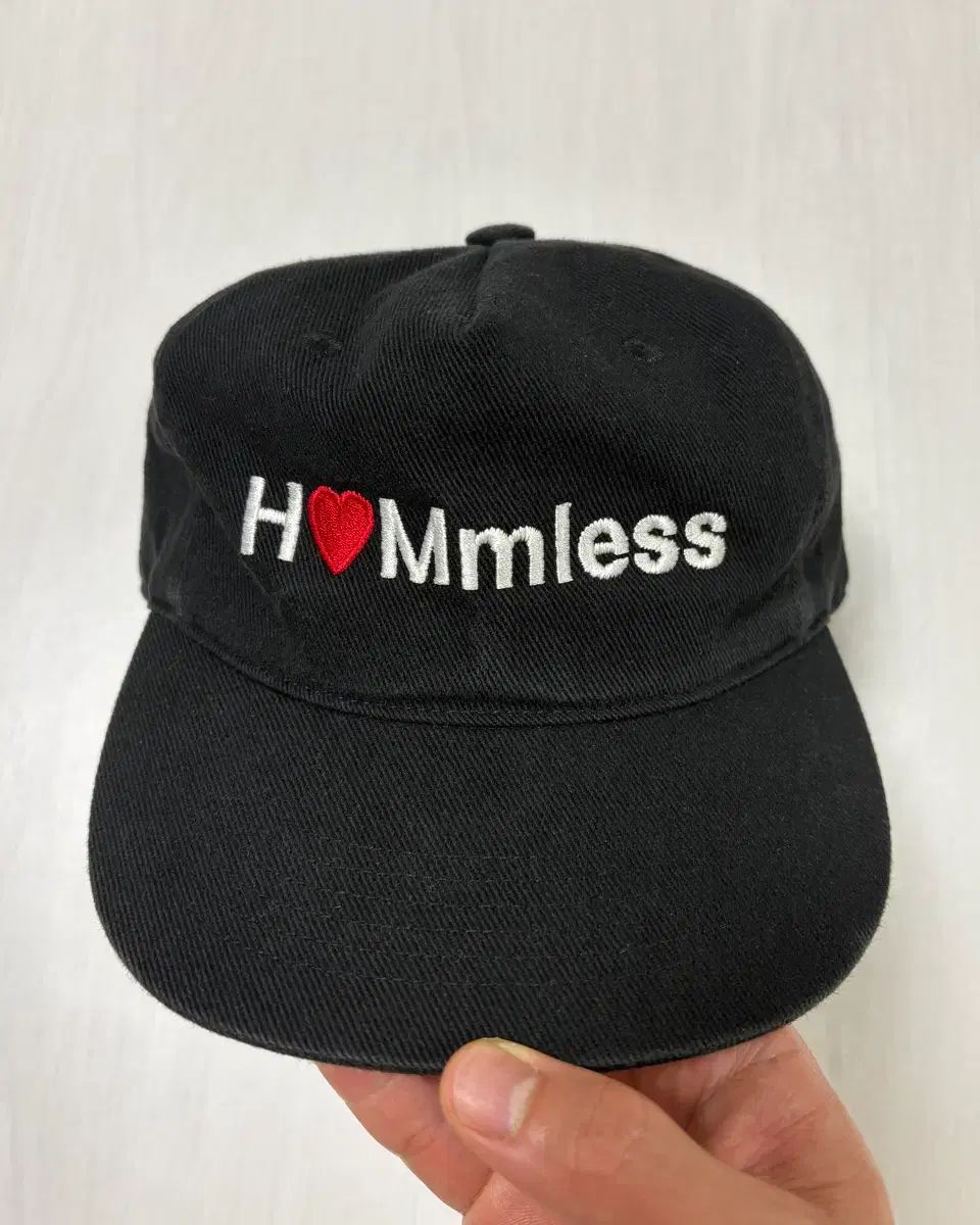 ホームレス hommless 5パネル ベースボールキャップ (BK)
