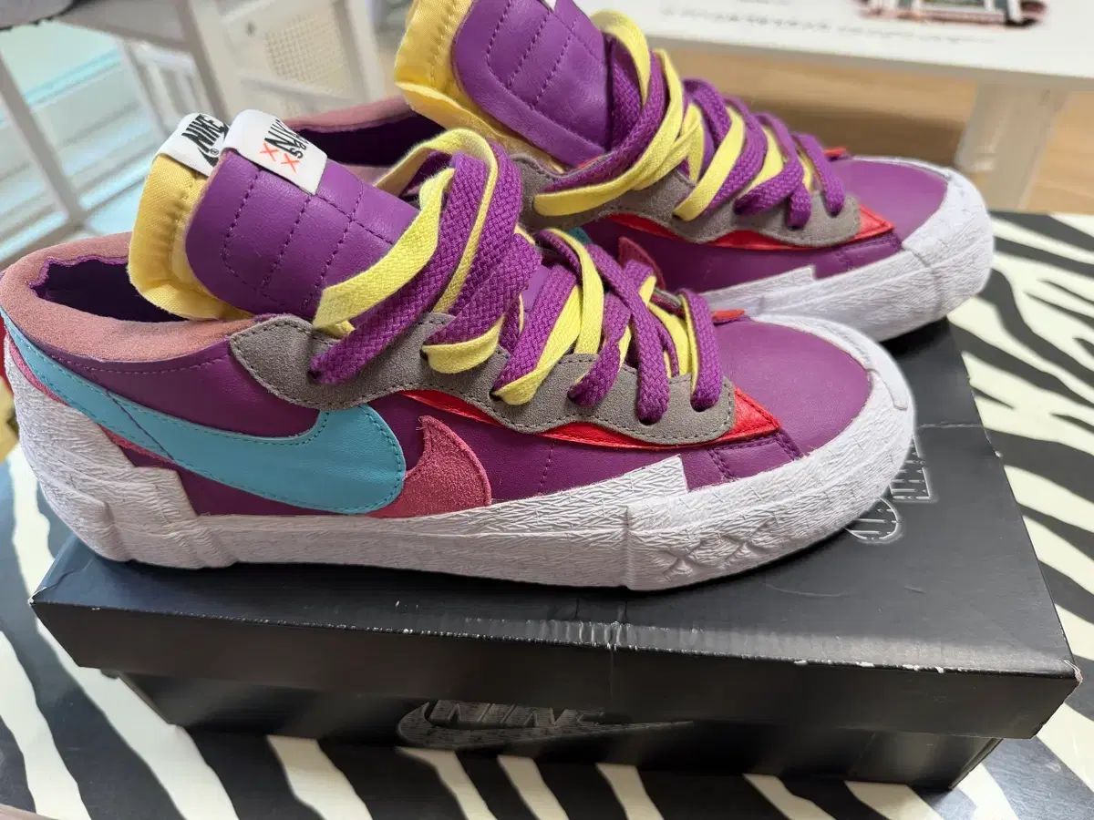 NIKE x SACAI x KAWS ブレーザー LOW パープル ダスク NIKE x SACAI x KAWS ブレーザー LOW パープル ダスク