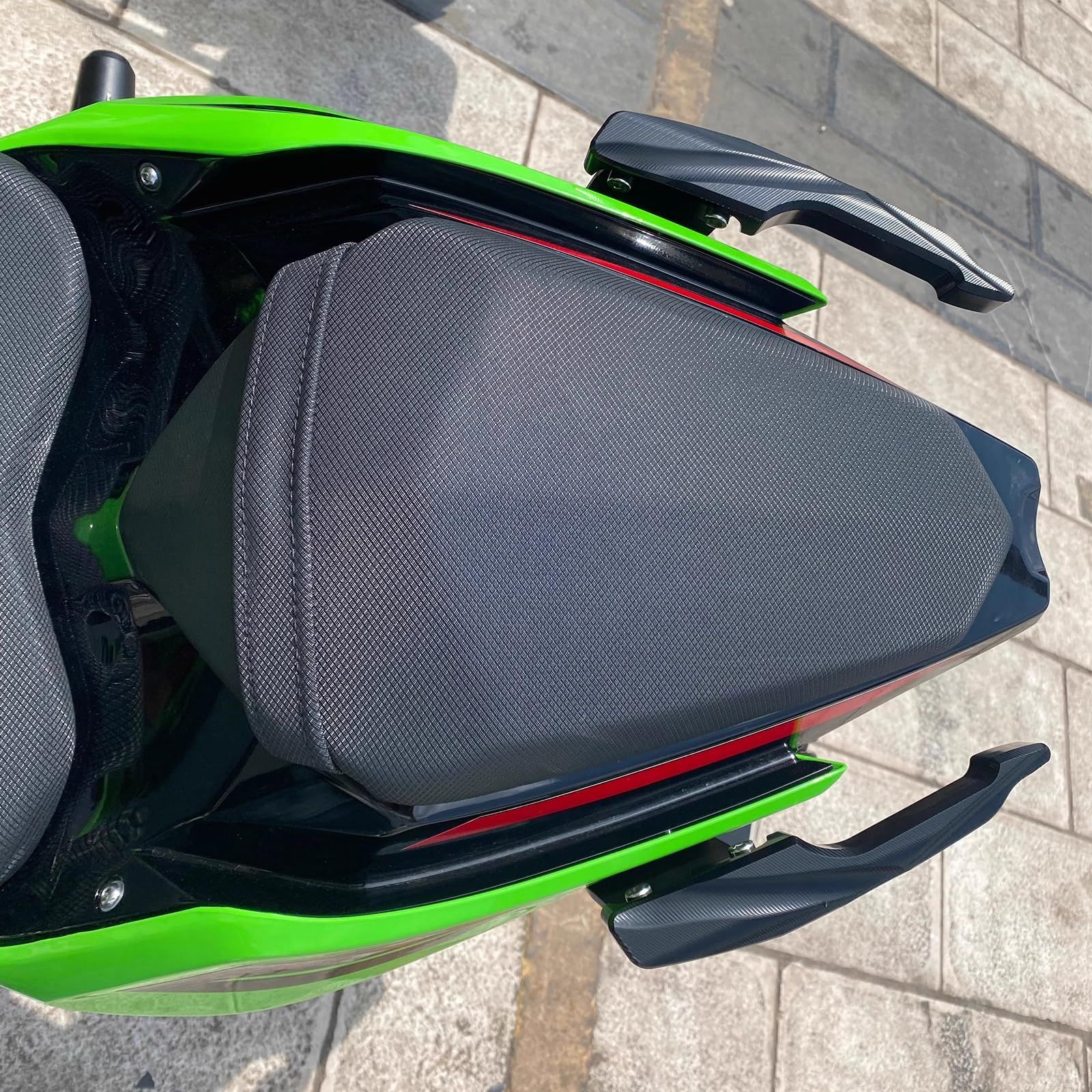 新品 LEDISHUN バイク用 アシストグリップ カワサキ ニンジャ400 Z400(2018-2023) ニンジャ250 Z250(2019-2023) 全年式 に適用 サイドグリップ (グリーン)
