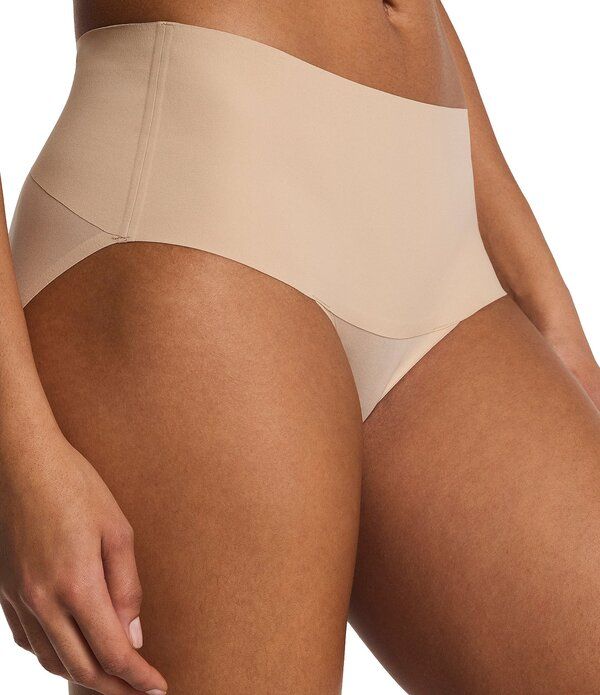 スパンク レディース アンダーウェア ブリーフパンツ SPANXsupersmooth Undietectable Brief Chai