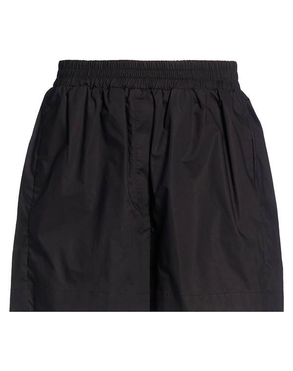 ロベルトコリーナ レディース ボトムス ハーフパンツ・ショーツ ショートパンツバミューダパンツ ROBERTO COLLINA Black ブラック