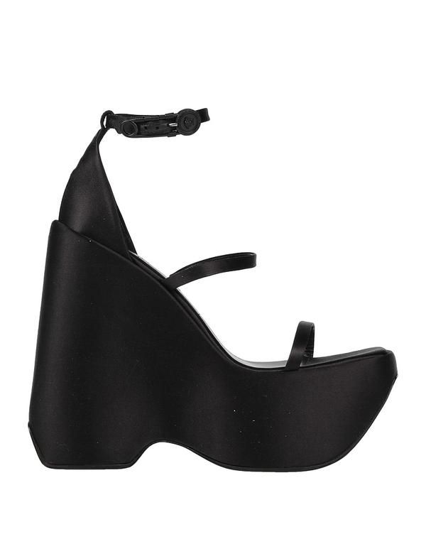 ヴェルサーチ レディース シューズ サンダル VERSACE Black ブラック 98,890円